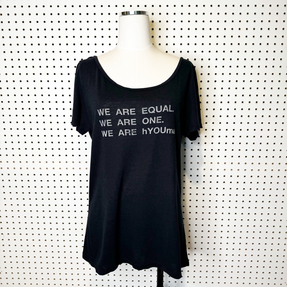 good hYOUman | We Are Equal. We are one. We are‎ hYOUman. Slouchy Tshirt XS/S